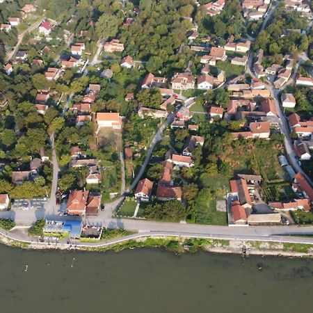 Family Apartman Ana - Star Golubac Ngoại thất bức ảnh