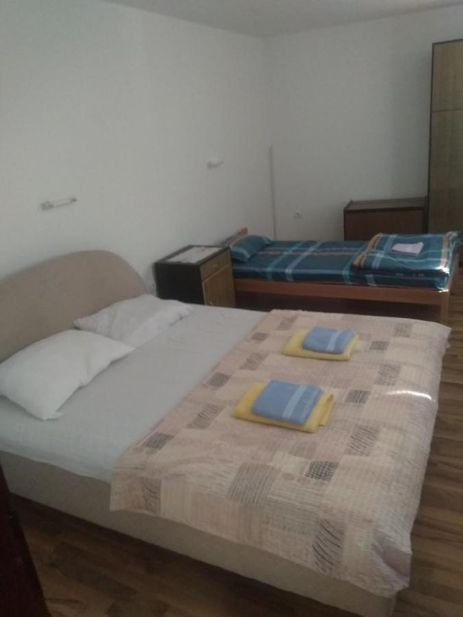 Family Apartman Ana - Star Golubac Ngoại thất bức ảnh