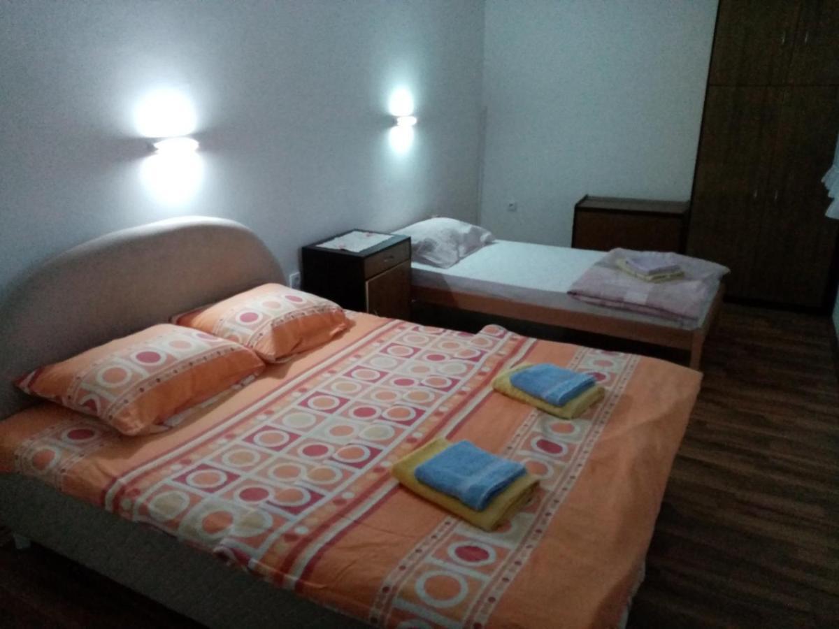 Family Apartman Ana - Star Golubac Ngoại thất bức ảnh